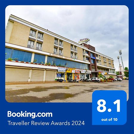 Fabhotel Prime Grand Unity, Changodar Amhedabad Dış mekan fotoğraf