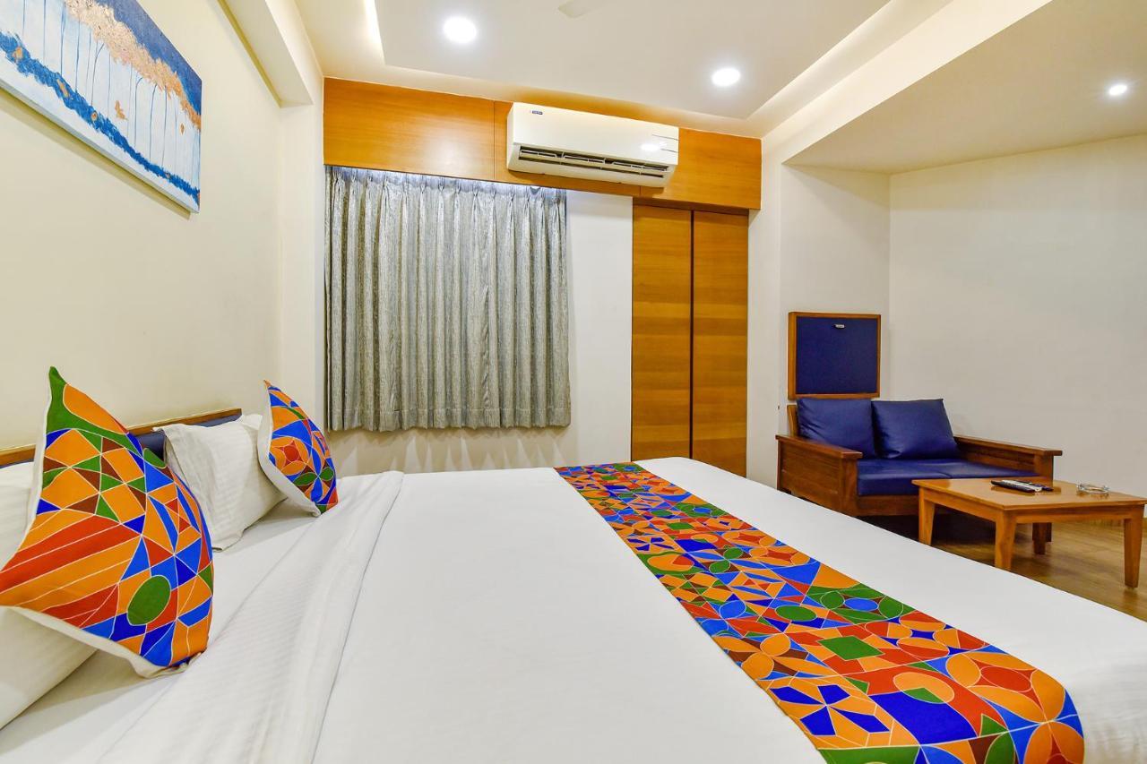Fabhotel Prime Grand Unity, Changodar Amhedabad Dış mekan fotoğraf